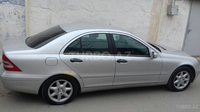 Mercedes C 200 2001, 40,600 km - 2.0 l - Bakı