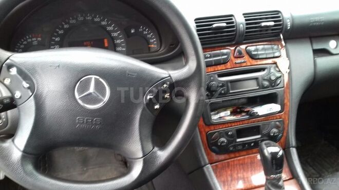 Mercedes C 200 2001, 40,600 km - 2.0 l - Bakı