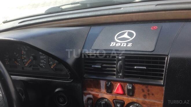 Mercedes C 180 1995, 9,767 km - 1.8 л - Bakı
