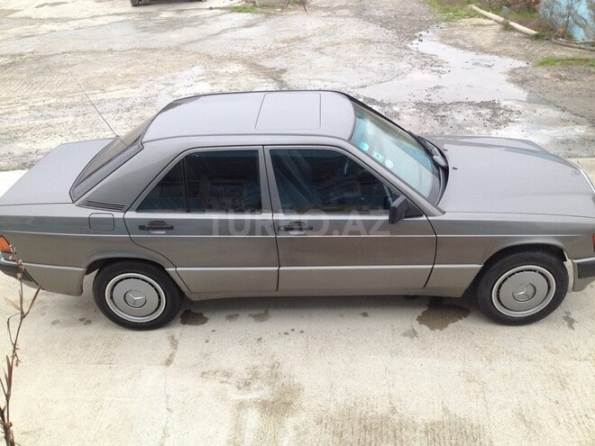 Mercedes 190 1988, 256,800 km - 2.0 л - Bakı