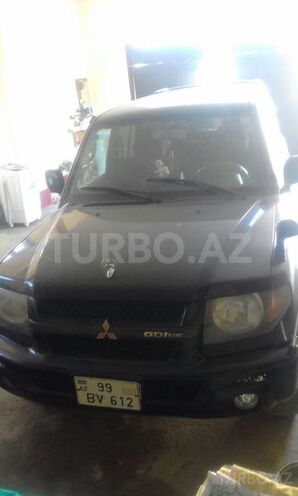 Mitsubishi Pajero io 2001, 59,000 km - 2.0 l - Bakı