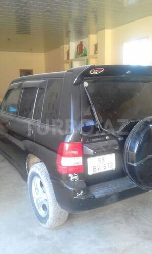 Mitsubishi Pajero io 2001, 59,000 km - 2.0 l - Bakı