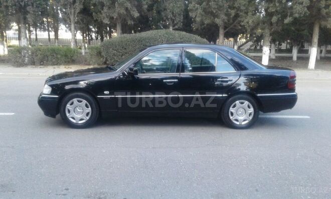 Mercedes C 180 1995, 397,000 km - 1.8 л - Sumqayıt