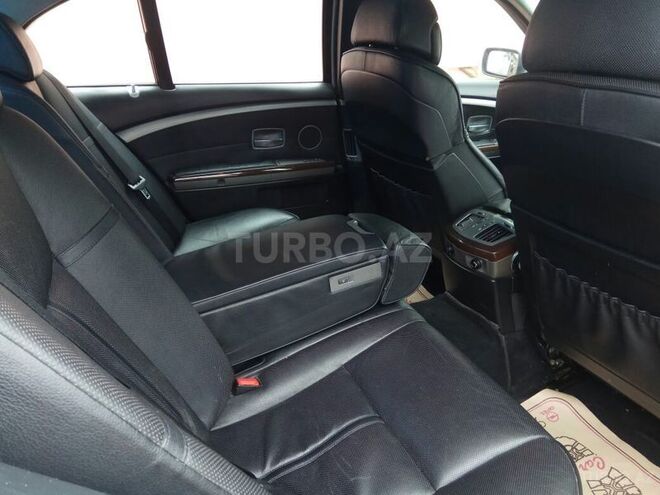 BMW 745 2002, 248,000 km - 4.4 l - Bakı