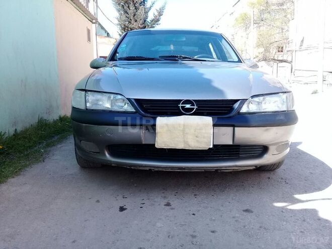 Opel Vectra 1996, 270,000 km - 2.5 l - Sumqayıt