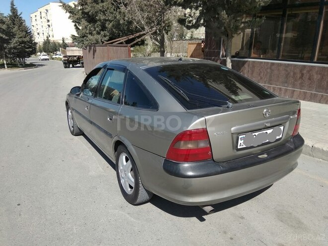 Opel Vectra 1997, 283,000 km - 1.8 л - Sumqayıt