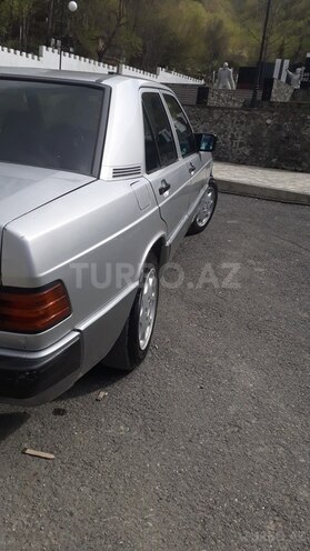 Mercedes 190 1987, 288,453 km - 2.0 l - Şəki