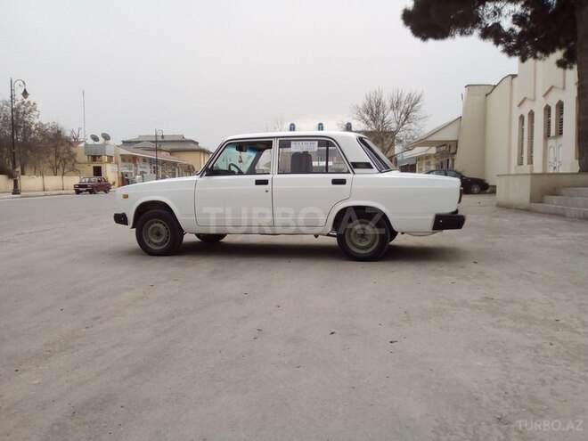 LADA (VAZ) 2107 2003, 158,000 km - 1.6 l - Sabirabad