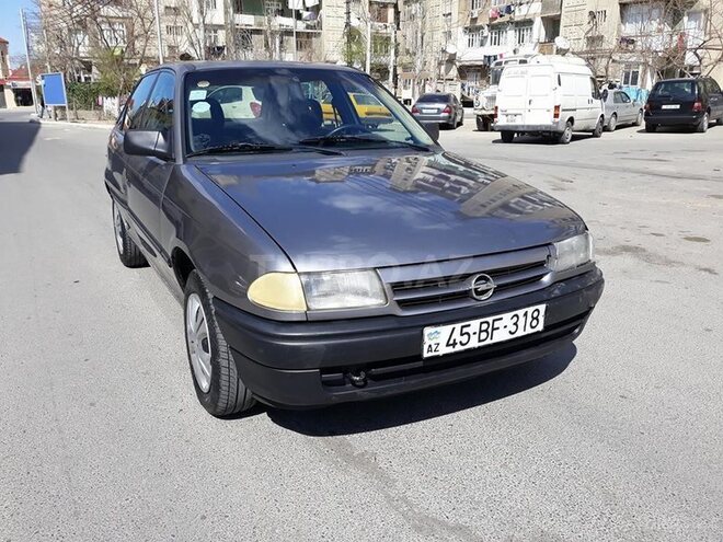Opel Astra 1992, 356,845 km - 1.6 l - Bakı