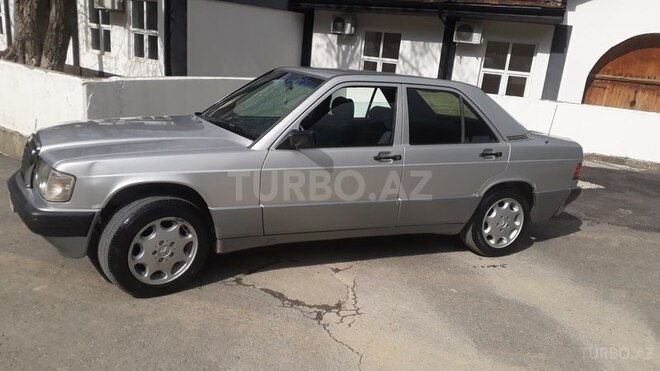 Mercedes 190 1987, 288,453 km - 2.0 l - Şəki