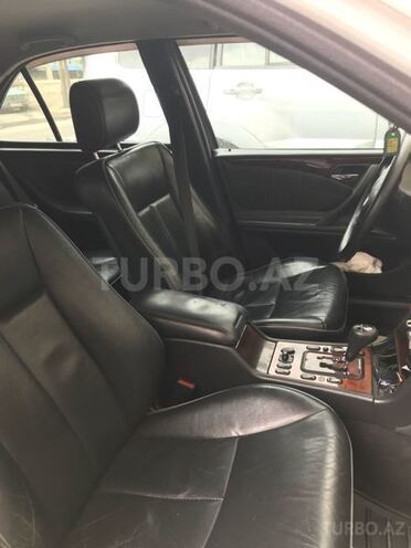 Mercedes E 240 2000, 380,000 km - 2.6 l - Bakı