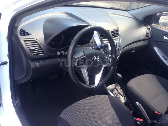 Hyundai Accent 2013, 75,000 km - 1.6 l - Bakı
