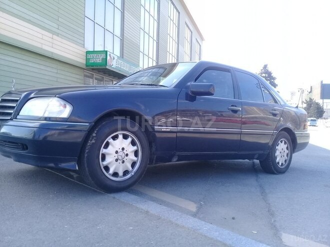 Mercedes C 220 1993, 405,000 km - 2.2 l - Bakı