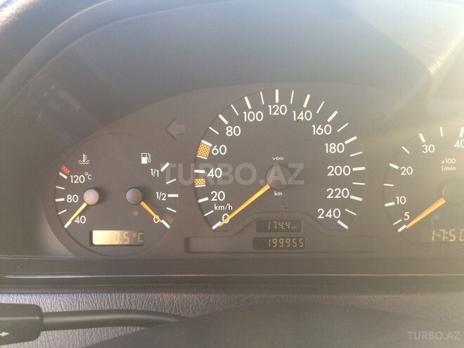 Mercedes C 200 1999, 199,999 km - 2.0 l - Sumqayıt