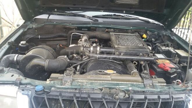 Mitsubishi Montero 2002, 263,000 km - 2.5 л - Bakı