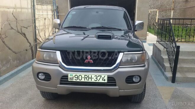 Mitsubishi Montero 2002, 263,000 km - 2.5 л - Bakı