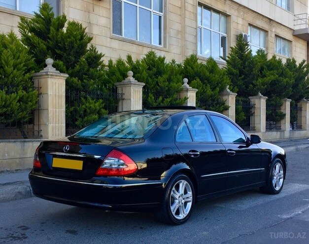 Mercedes E 280 2006, 95,000 km - 2.8 l - Bakı