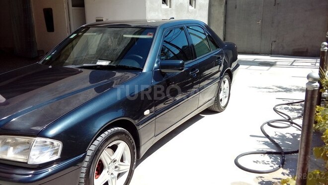 Mercedes C 180 1999, 307,000 km - 1.8 л - Ağcabədi