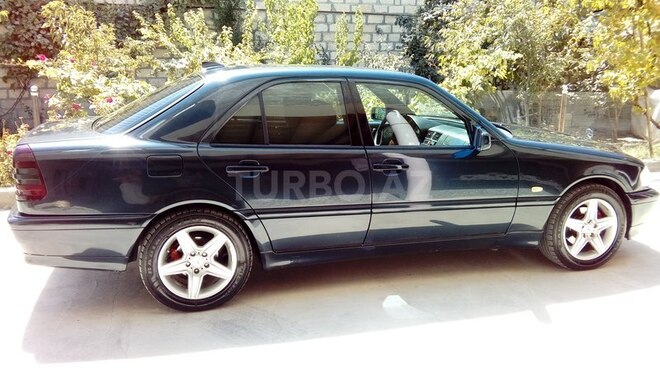 Mercedes C 180 1999, 307,000 km - 1.8 л - Ağcabədi
