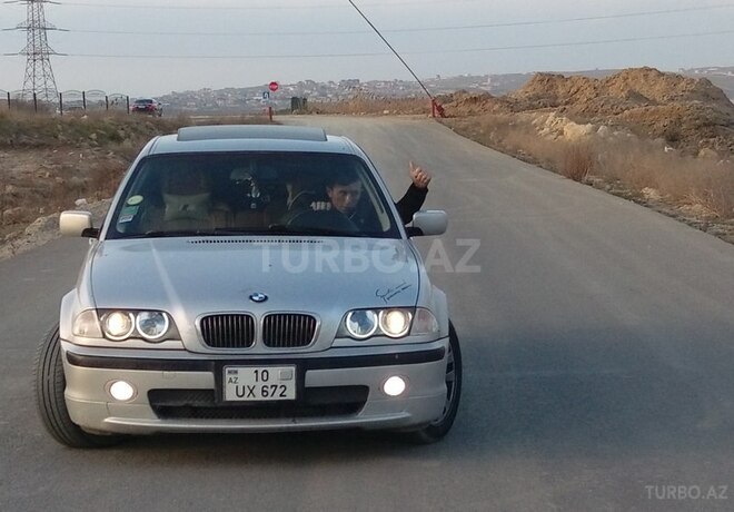 BMW 320 2001, 234,000 km - 2.2 л - Gəncə
