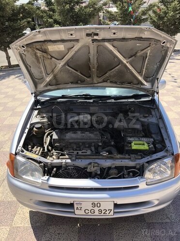 Toyota Starlet 1999, 125,000 km - 1.4 l - Bakı