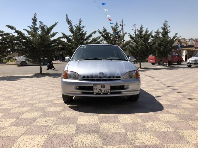 Toyota Starlet 1999, 125,000 km - 1.4 l - Bakı