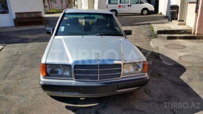 Mercedes 190 1991, 123,456 km - 1.8 l - Bakı