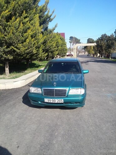 Mercedes C 180 1997, 26,400 km - 0.2 l - Xaçmaz