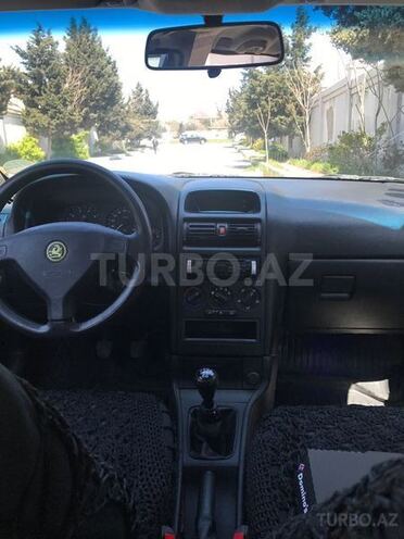 Opel Astra 1999, 380,000 km - 1.6 l - Bakı