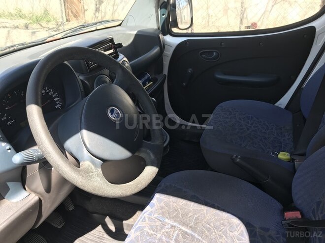 Fiat Doblo 2002, 296,000 km - 1.9 l - Bakı