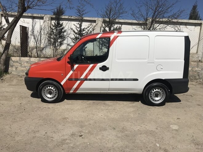 Fiat Doblo 2002, 296,000 km - 1.9 l - Bakı