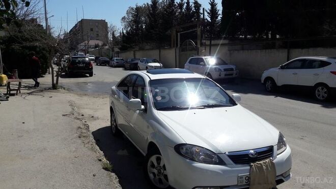 Daewoo Gentra 2013, 140,000 km - 1.5 l - Bakı