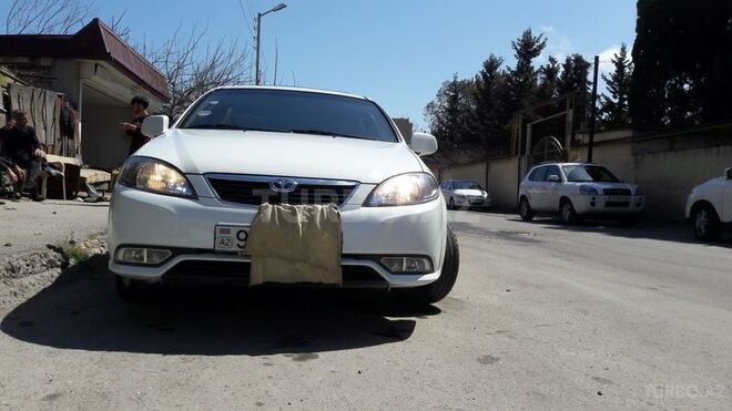 Daewoo Gentra 2013, 140,000 km - 1.5 l - Bakı