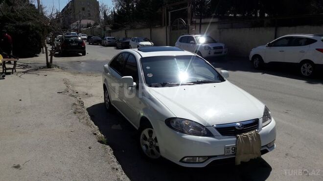 Daewoo Gentra 2013, 140,000 km - 1.5 l - Bakı