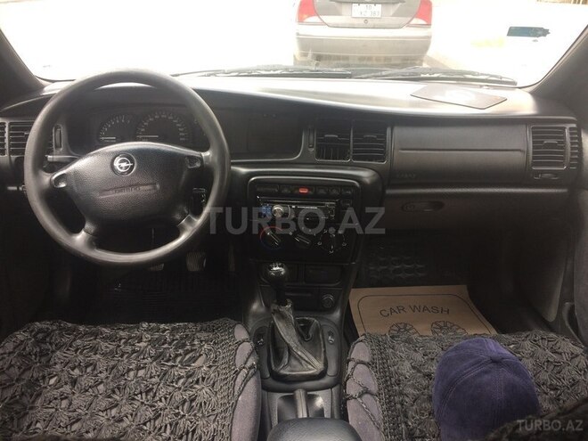 Opel Vectra 1998, 298,000 km - 1.6 l - Sumqayıt