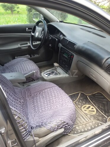 Volkswagen Passat 2003, 150,000 km - 1.8 l - Gəncə
