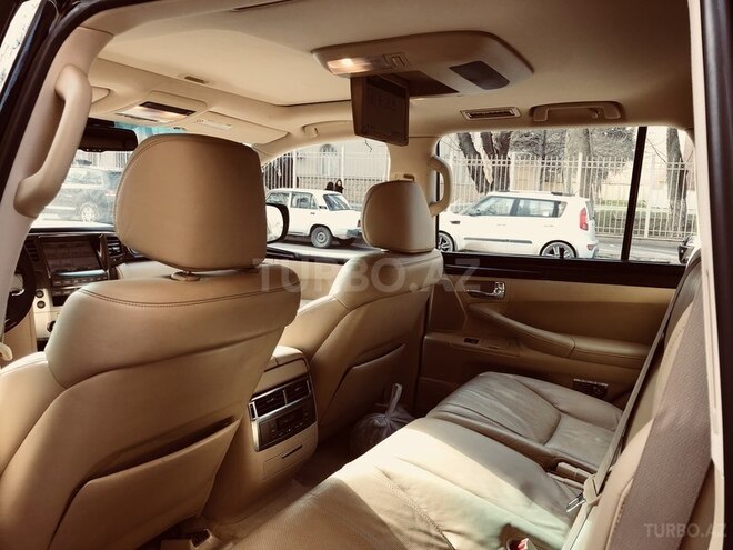 Lexus LX 570 2011, 141,100 km - 5.7 l - Bakı
