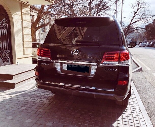 Lexus LX 570 2011, 141,100 km - 5.7 l - Bakı