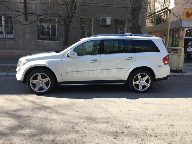 Mercedes GL 550 2010, 110,000 km - 5.5 l - Bakı
