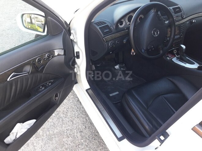 Mercedes E 320 2002, 210,000 km - 3.2 l - Bakı