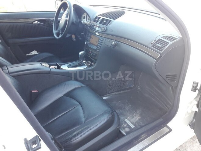 Mercedes E 320 2002, 210,000 km - 3.2 l - Bakı
