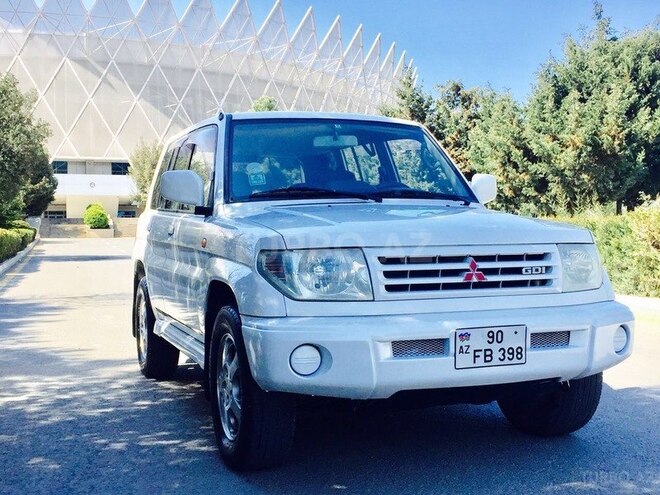 Mitsubishi Pajero io 1999, 168,500 km - 1.8 l - Bakı