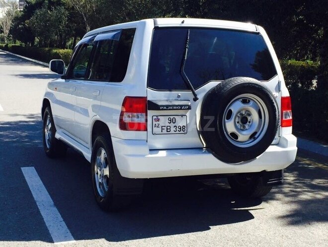 Mitsubishi Pajero io 1999, 168,500 km - 1.8 l - Bakı