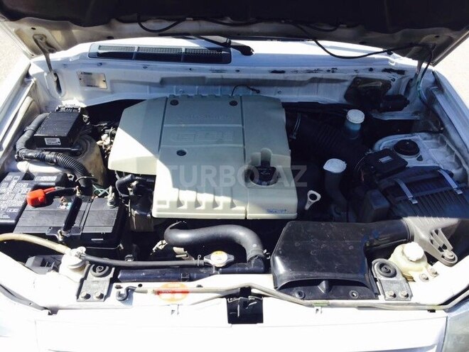 Mitsubishi Pajero io 1999, 168,500 km - 1.8 l - Bakı