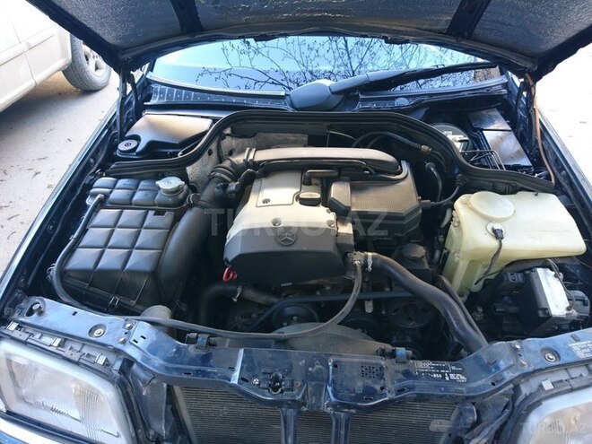 Mercedes C 180 1997, 267,000 km - 1.8 л - Bakı