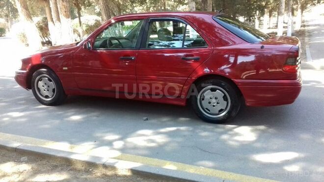 Mercedes C 200 1994, 230,000 km - 2.0 л - Sumqayıt