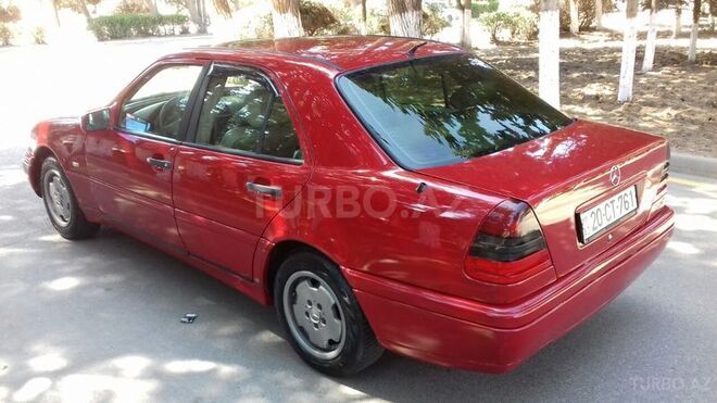 Mercedes C 200 1994, 230,000 km - 2.0 л - Sumqayıt