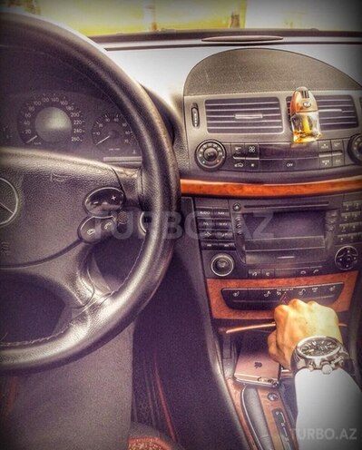 Mercedes E 200 2008, 149,000 km - 0.2 l - Naxçıvan