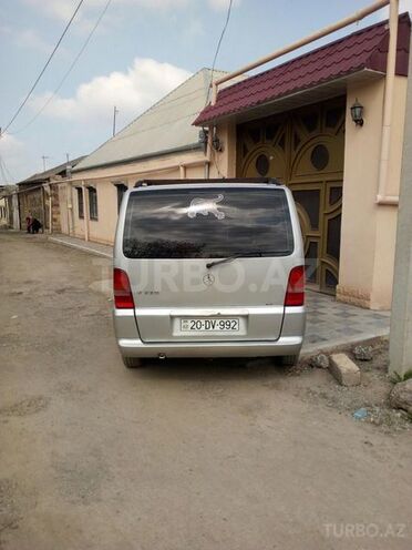 Mercedes V 230 2000, 300,000 km - 2.2 l - Bakı