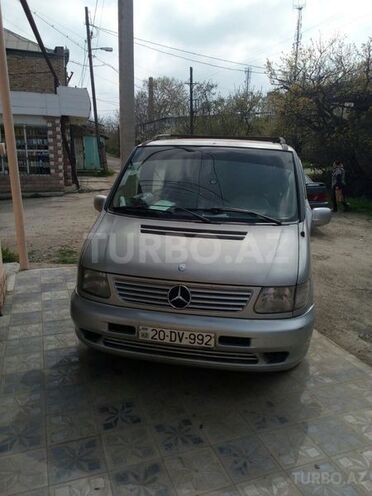 Mercedes V 230 2000, 300,000 km - 2.2 l - Bakı
